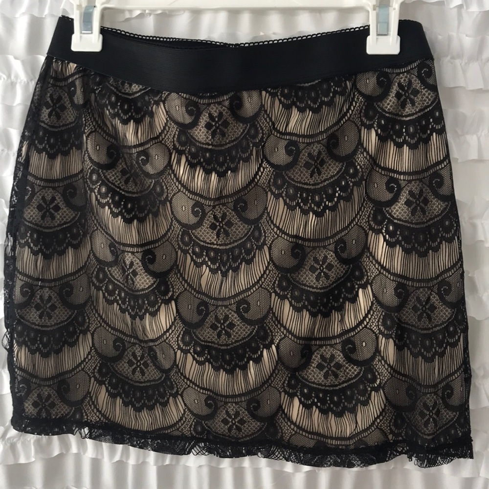 Women’s/Juniors Art Deco Mini Skirt